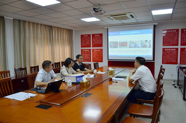 市愛健辦至保安公司開展江蘇省健康單位創(chuàng)建督導(dǎo)工作.jpg